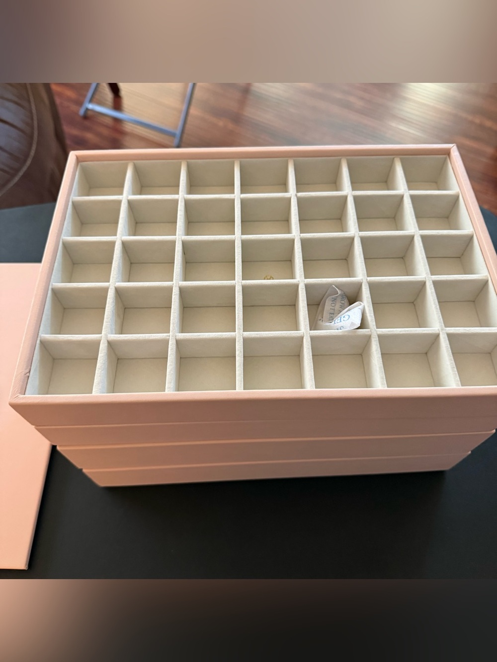 Vlando Stackable 4-Layer Jewelry Tray Organizer Box with Lid Pink - Picture 10 of 15